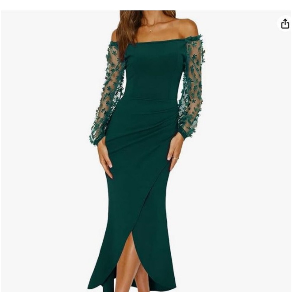 green gown new with tags BTFBM long sleeve tulip trumpet skirt.